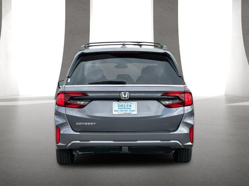 New 2026 Honda Odyssey EX-L image 5