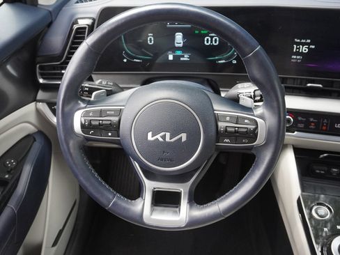 Used 2023 Kia Sportage EX AWD/4WD image 37
