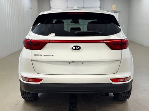 Used 2017 Kia Sportage LX image 6