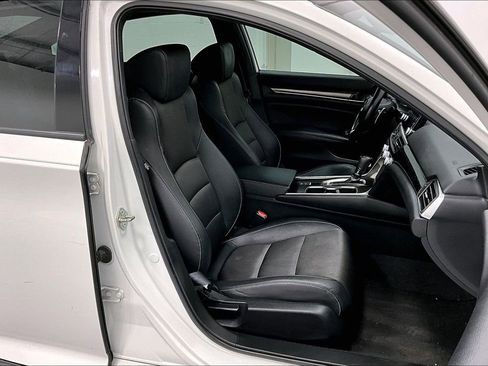 Used 2020 Honda Accord Sport image 10