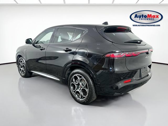 Used 2024 Alfa Romeo Tonale Ti w/ Active Assist Package AWD/4WD image 6