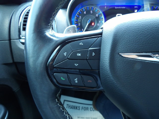 Used 2022 Chrysler 300 S w/ Comfort Group RWD image 25