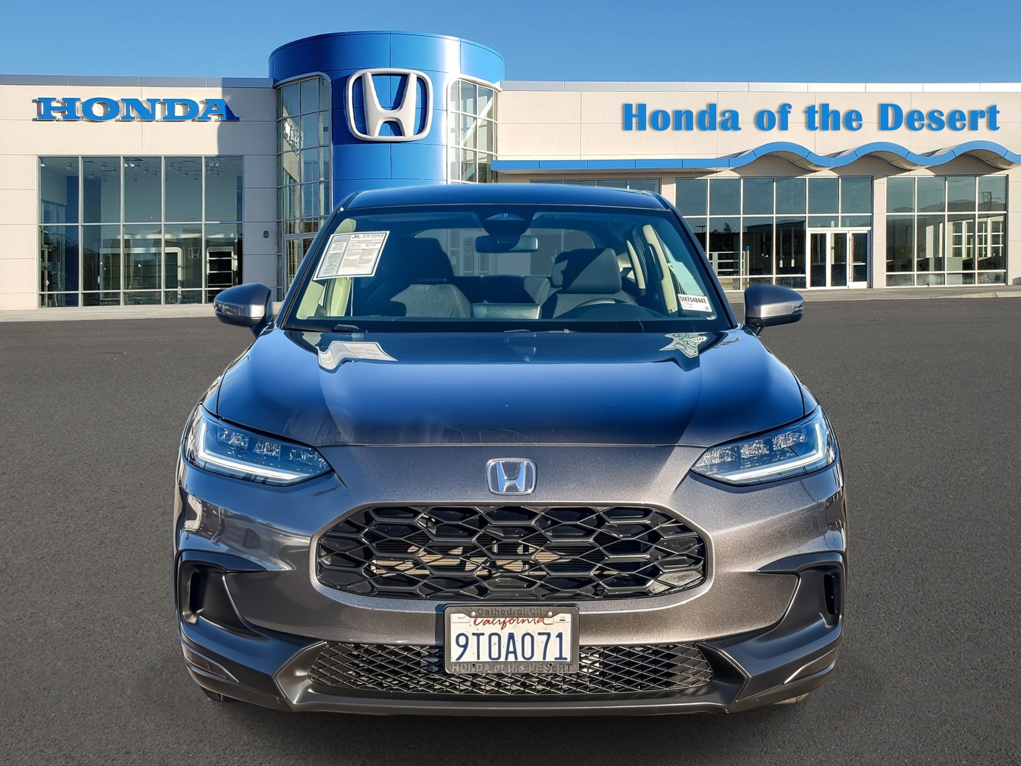 Certified 2025 Honda HR-V LX image 2