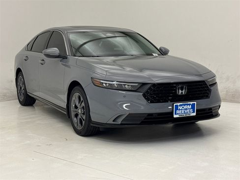 New 2025 Honda Accord EX-L image 3