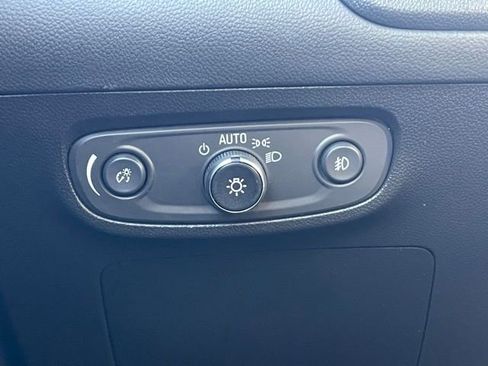 Used 2023 Buick Encore GX Essence w/ Experience Buick Package image 13