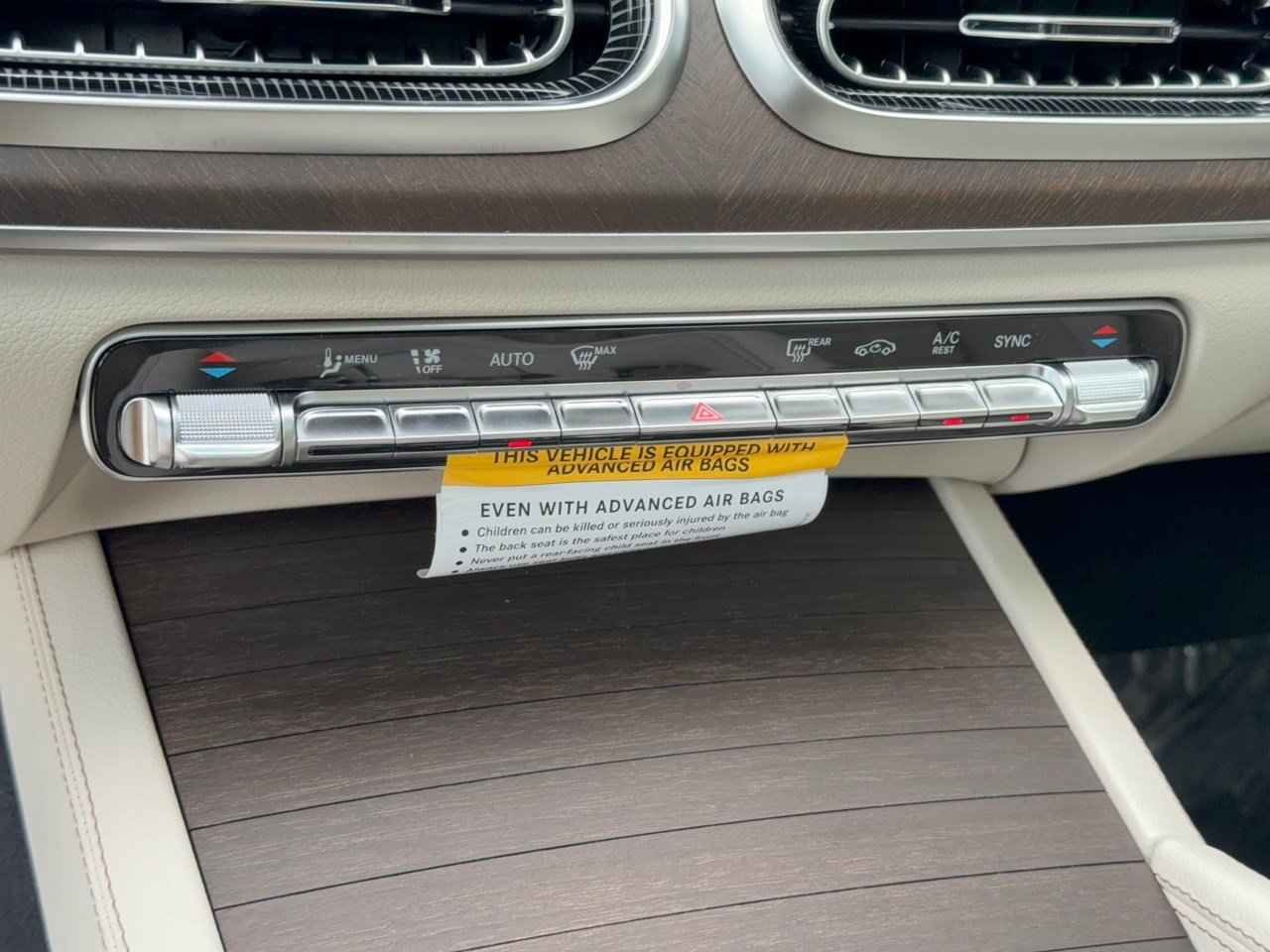 New 2027 Mercedes-Benz GLS 450 4MATIC image 22