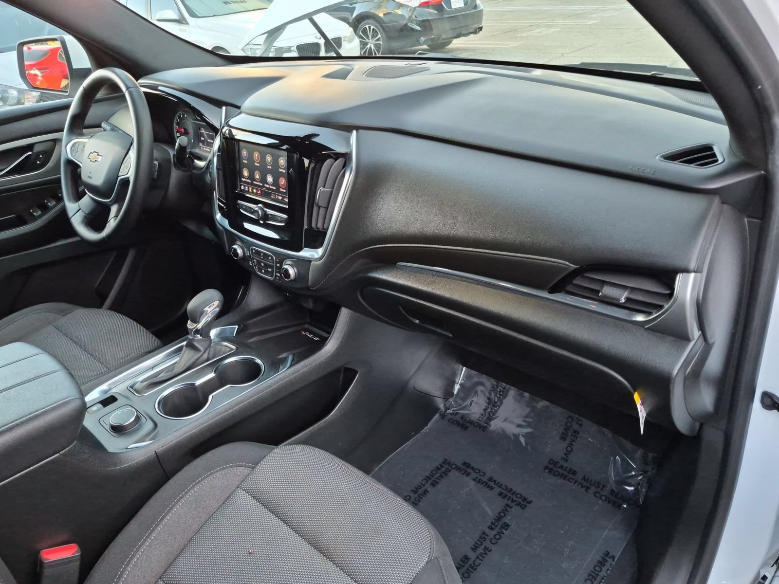 Used 2023 Chevrolet Traverse LT w/ LPO, Roadside Safety Package FWD image 28