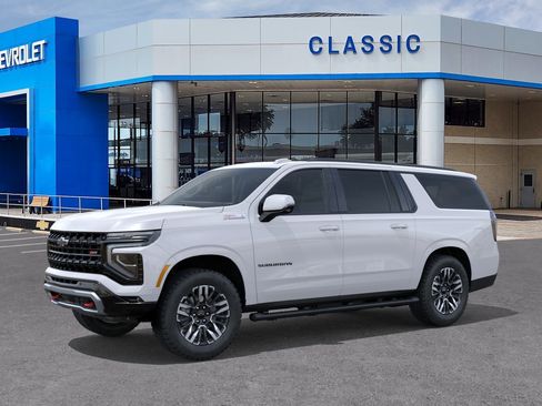 New 2026 Chevrolet Suburban Z71 image 2
