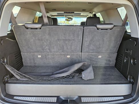 Used 2020 Chevrolet Tahoe Premier AWD/4WD image 30