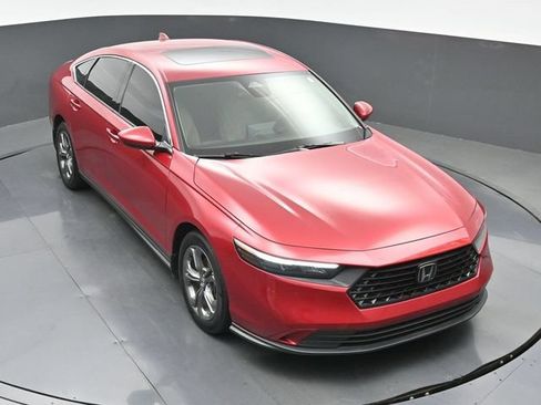 Used 2024 Honda Accord EX image 34