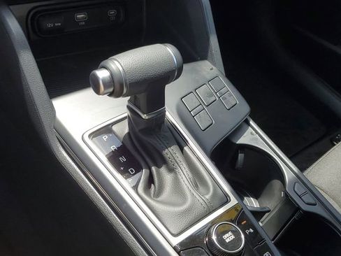 Certified 2025 Kia Sportage LX FWD image 27