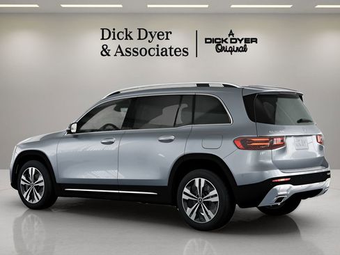 Used 2026 Mercedes-Benz GLB 250 image 19