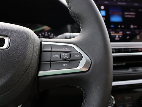 New 2026 Jeep Compass Latitude AWD/4WD image 27