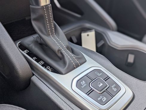 New 2026 Nissan Frontier SV AWD/4WD image 23