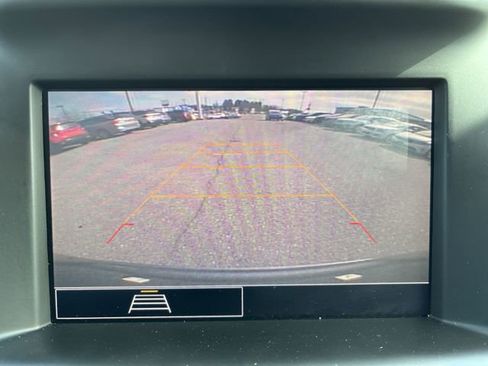 Used 2023 GMC Terrain SLE w/ Driver Convenience Package AWD/4WD image 23