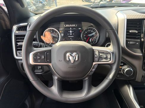 New 2026 RAM 1500 Express AWD/4WD image 15