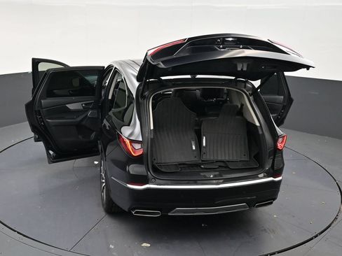 Used 2025 Acura MDX w/ Technology Package FWD image 32