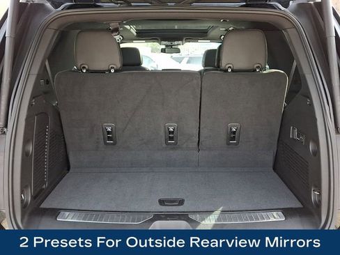 Used 2023 GMC Yukon AT4 image 31