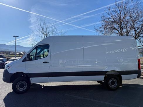 New 2026 Mercedes-Benz Sprinter 2500 image 3