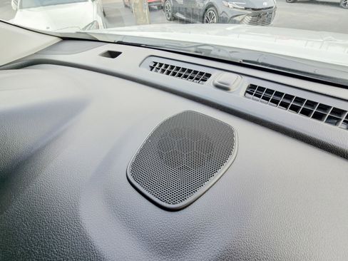 Used 2022 GMC Terrain SLT w/ Infotainment Package II image 36