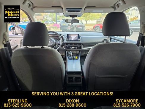 Used 2024 Nissan Rogue SV image 29