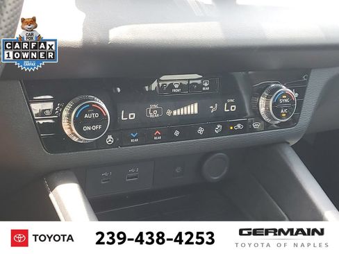 Used 2025 Mitsubishi Outlander SEL Black Edition AWD/4WD image 30