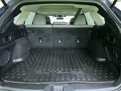 Used 2023 Subaru Outback Limited image 29