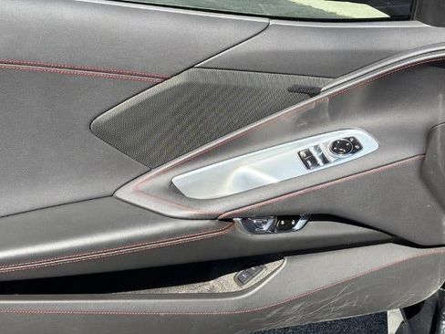 Used 2021 Chevrolet Corvette Stingray Coupe w/ Z51 Performance Package RWD image 13