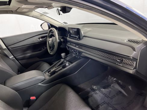 Used 2023 Honda Accord EX image 27