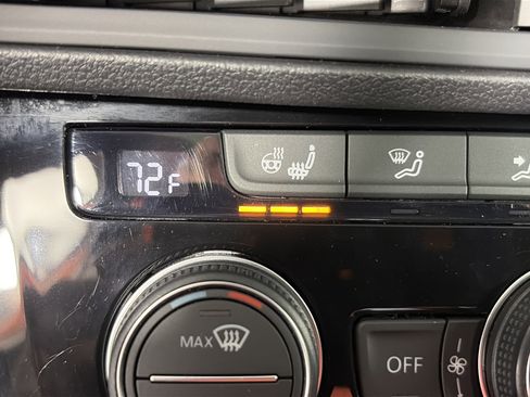 Used 2021 Volkswagen Jetta FWD image 22