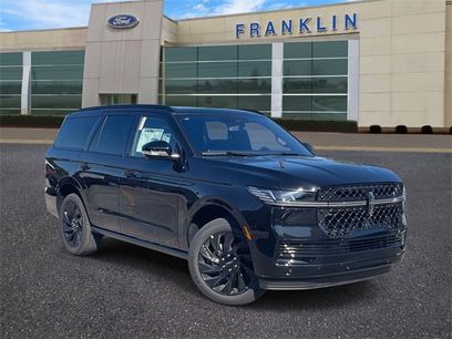 New 2025 Lincoln Navigator Reserve w/ Jet Appearance Package
