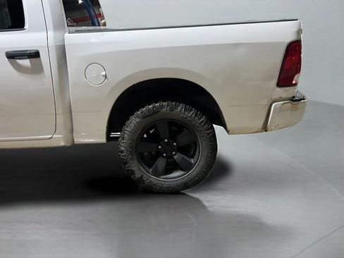 Used 2019 RAM 1500 Express w/ Express Value Package image 22