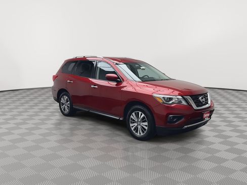 Used 2020 Nissan Pathfinder SV AWD/4WD image 31