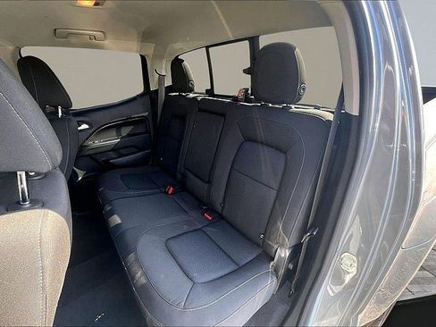 Used 2022 Chevrolet Colorado LT w/ LT Convenience Package image 27