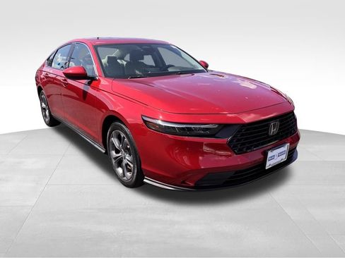 Used 2023 Honda Accord EX image 1