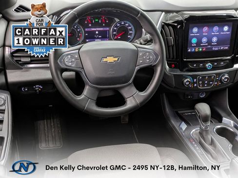 Used 2023 Chevrolet Traverse LT AWD/4WD image 4