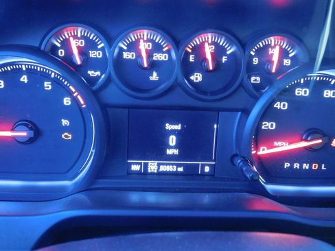 Used 2019 Chevrolet Silverado 1500 Custom Trail Boss w/ Custom Convenience Package image 5