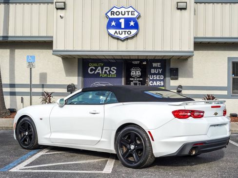 Used 2020 Chevrolet Camaro LT RWD image 3