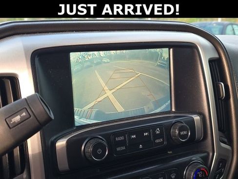 Used 2018 GMC Sierra 1500 SLT w/ Enhanced Driver Alert Package image 23