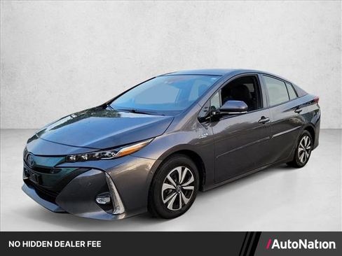Used 2017 Toyota Prius Prime Advanced FWD image 1