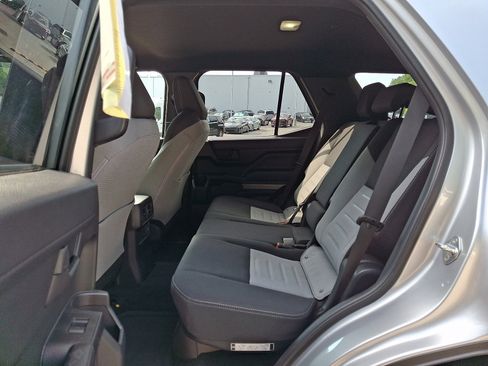 Certified 2025 Toyota 4Runner TRD Off-Road AWD/4WD image 10