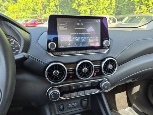 Used 2025 Nissan Sentra SV FWD image 15