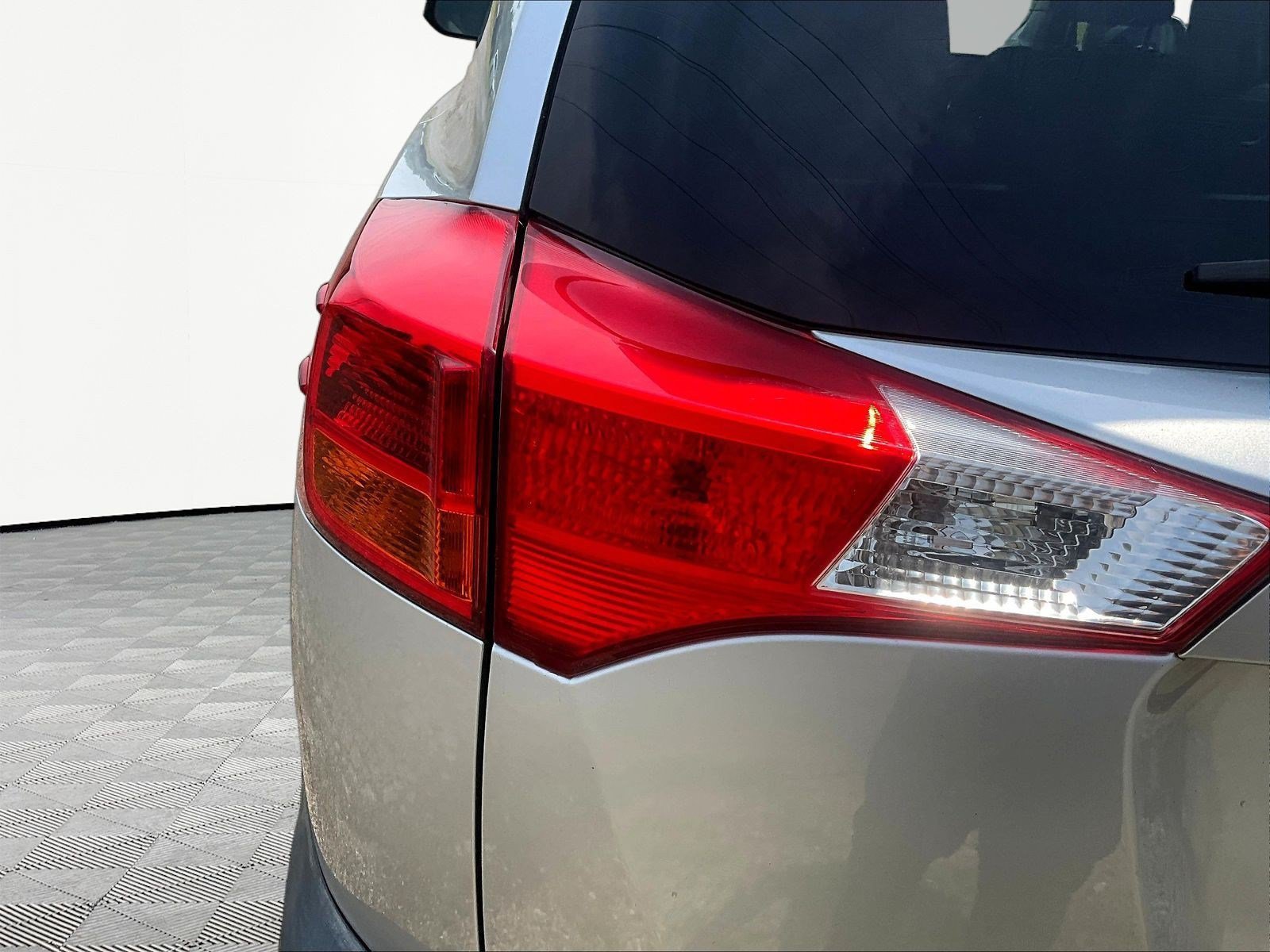 Used 2014 Toyota RAV4 XLE FWD image 22