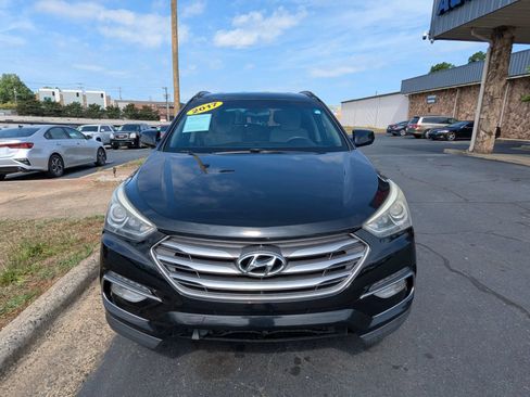 Used 2017 Hyundai Santa Fe Sport FWD image 2