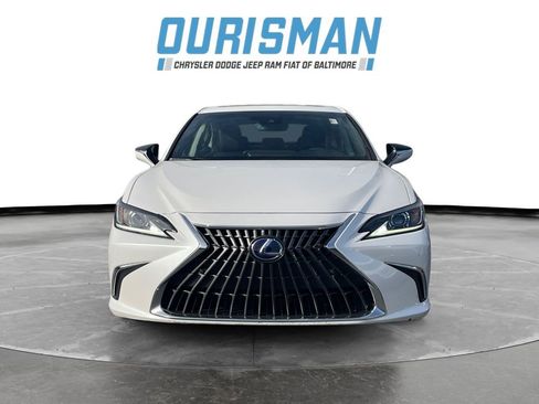 Used 2022 Lexus ES 300h 300h Luxury image 8