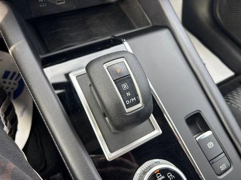 Used 2022 Mitsubishi Outlander ES image 20