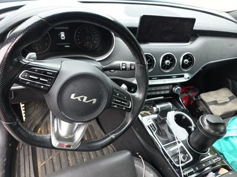 Used 2022 Kia Stinger GT-Line AWD/4WD image 10