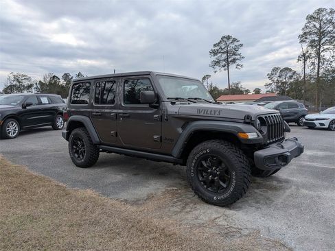 Used 2021 Jeep Wrangler Unlimited Sport image 2