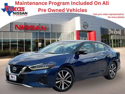 Used 2023 Nissan Maxima SV w/ Floor Mat Group