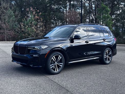 Used 2021 BMW X7 xDrive40i w/ M Sport Package image 5